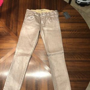 Koral Metallic skinny jeans. NWT. Women’s  size 27